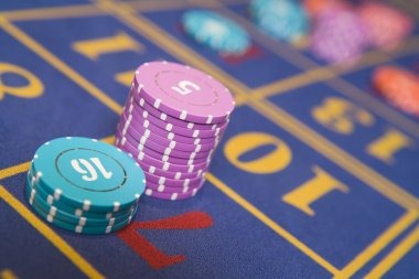 barbar live-dealer interface showing betting controls and live video feed